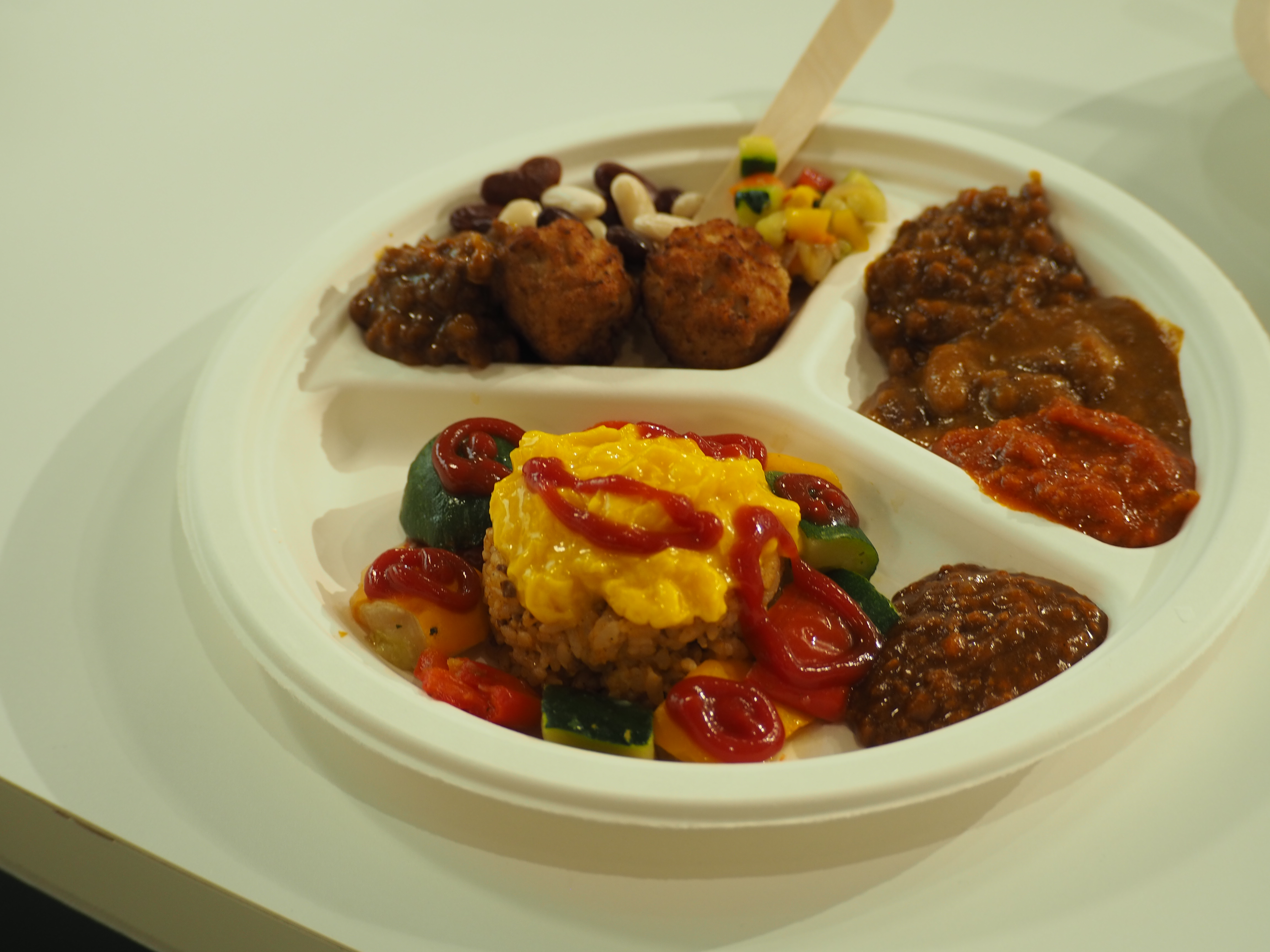 【万博レポート】カゴメさま／大人のお子様ランチ