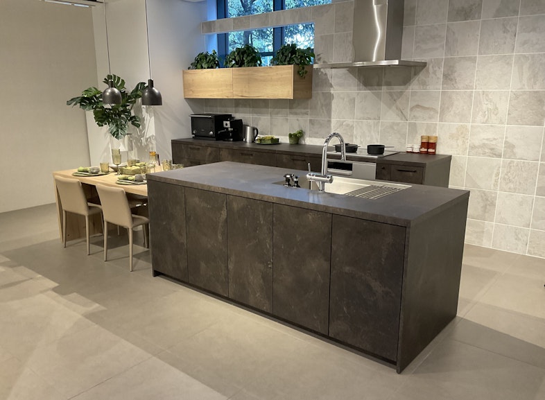 新宿I デュエアイランド