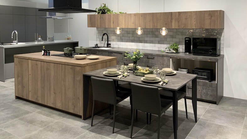 立川M ウェスタアイランド