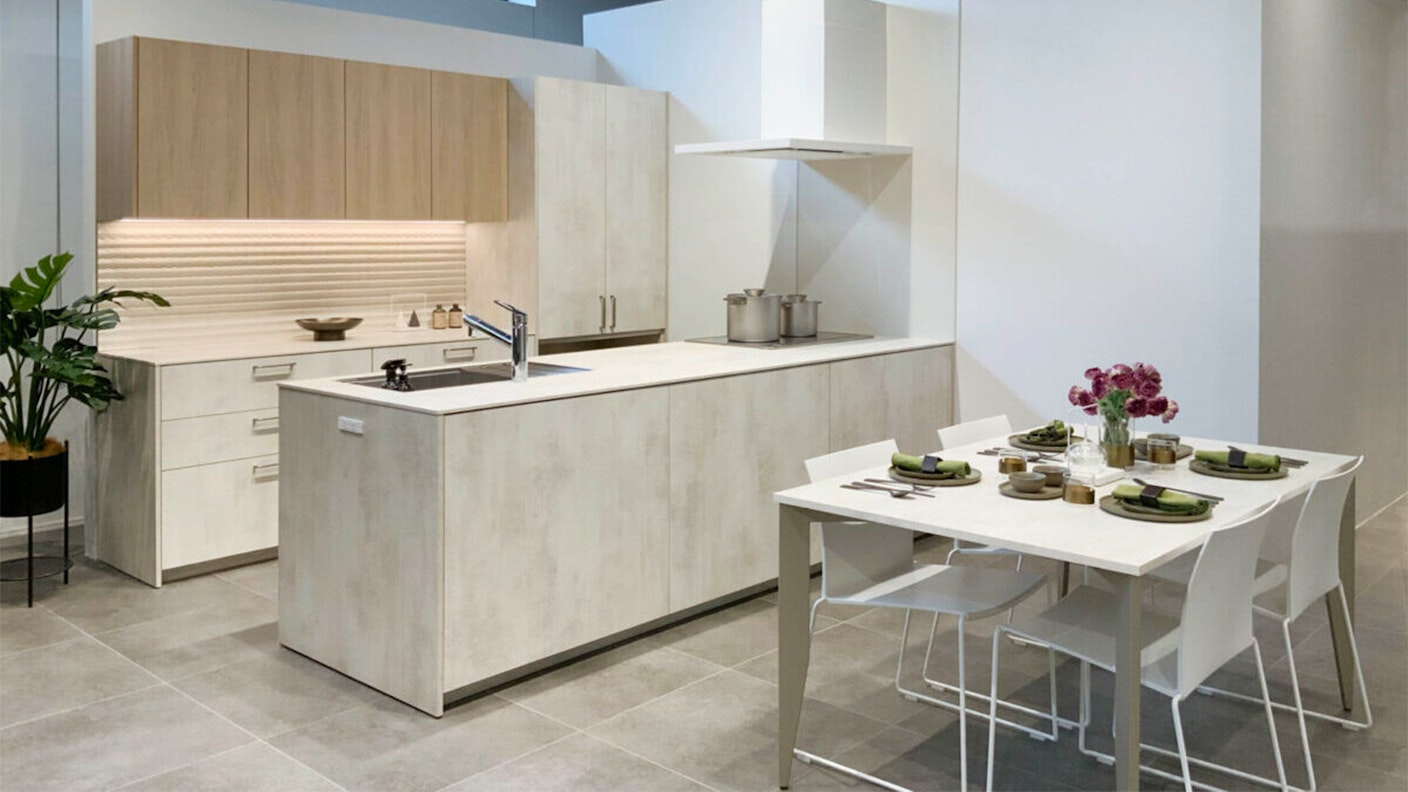 立川G ペニンシュラ