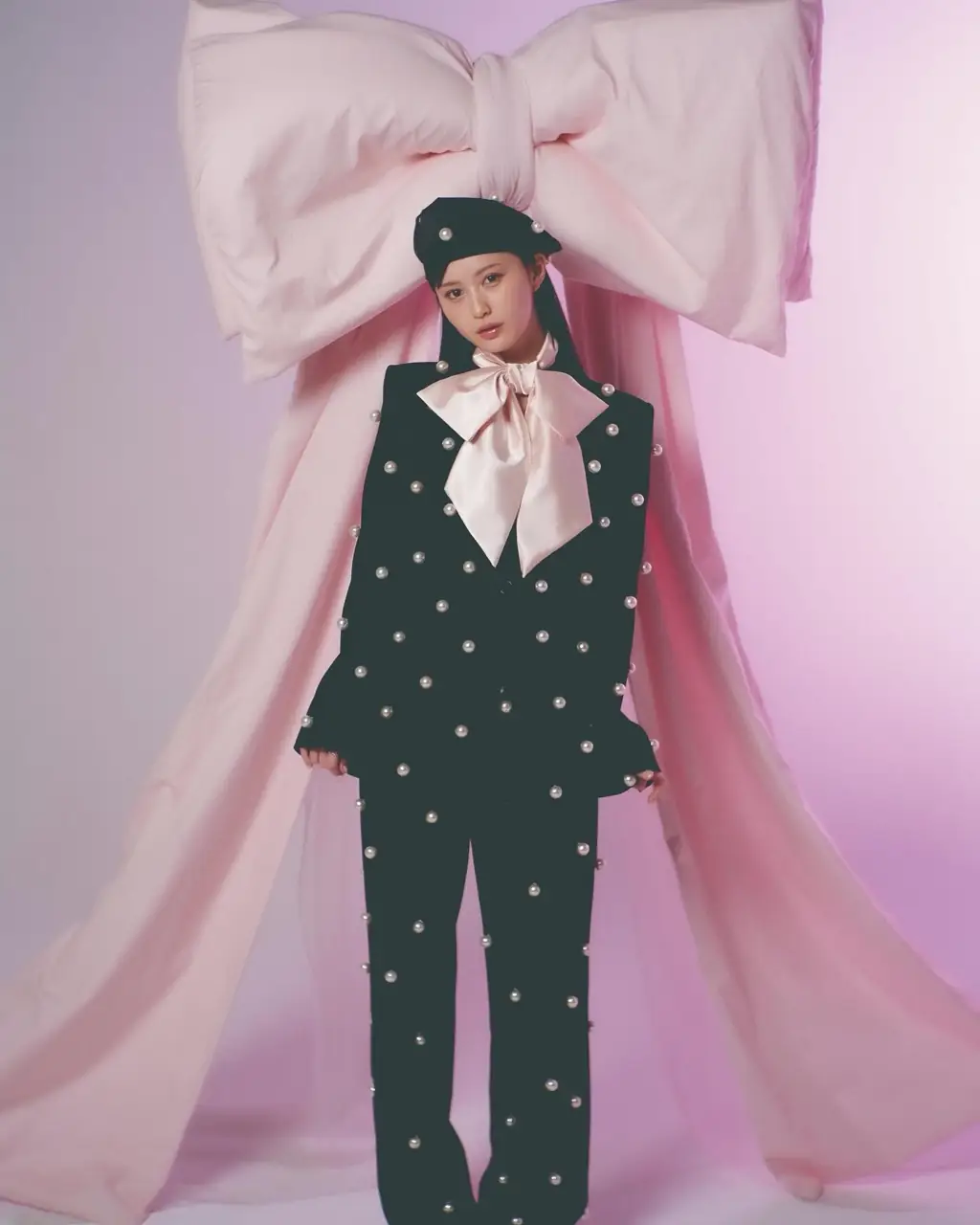 NMB48 andMIKANA（山本望叶）
