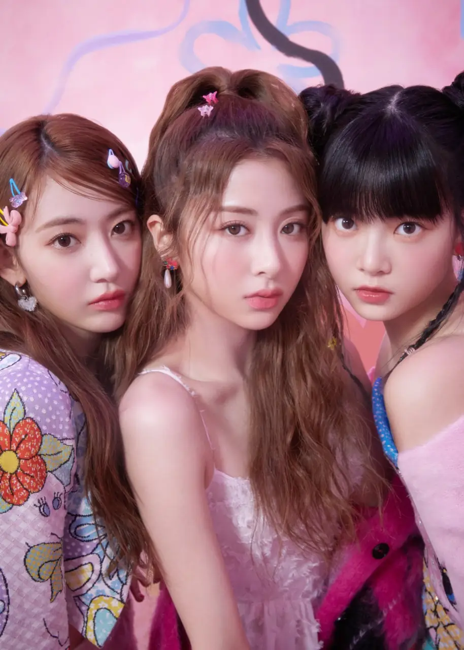 LE SSERAFIM Japan debut single『FEARLESS Japanese ver.』