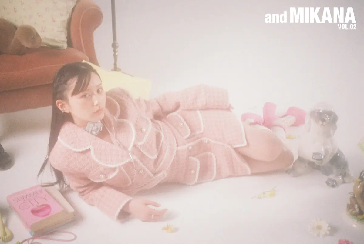 NMB48 andMIKANA（山本望叶）