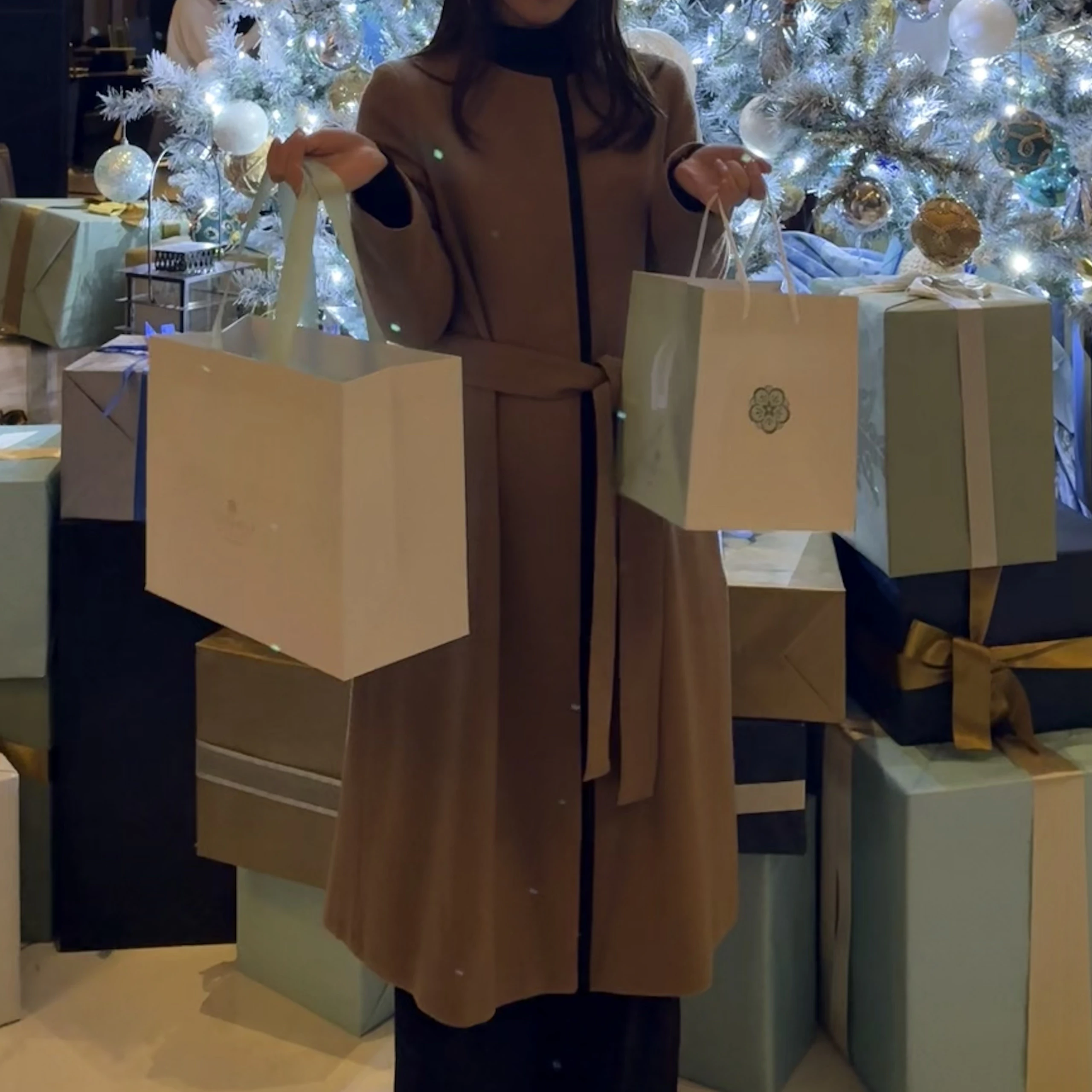 ザ・カハラクリスマスケーキ受け取り