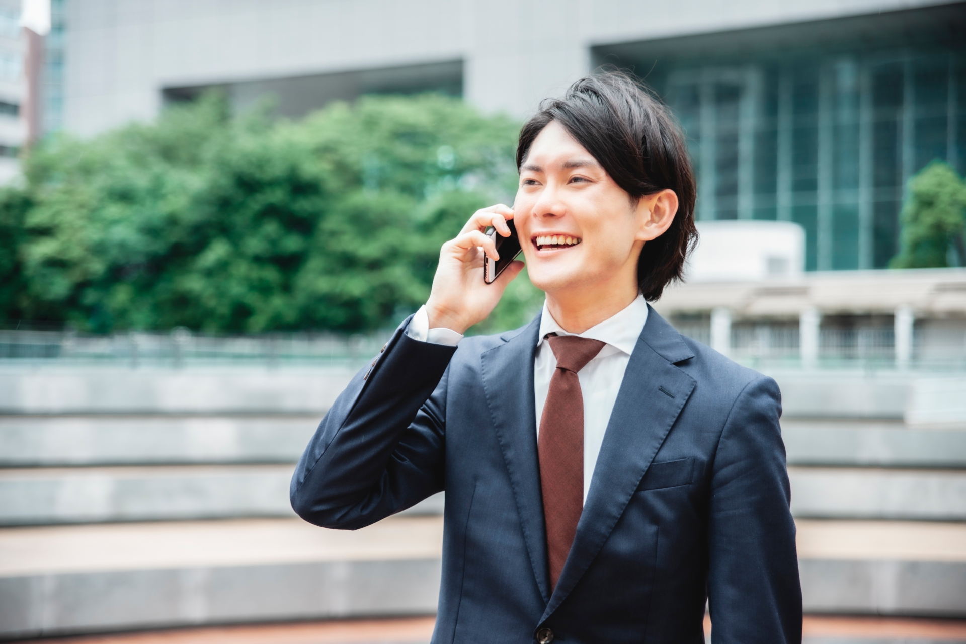 自動車保険の保険料の相場目安はいくら 年齢別相場目安や保険料に影響する項目まとめも解説 自動車保険