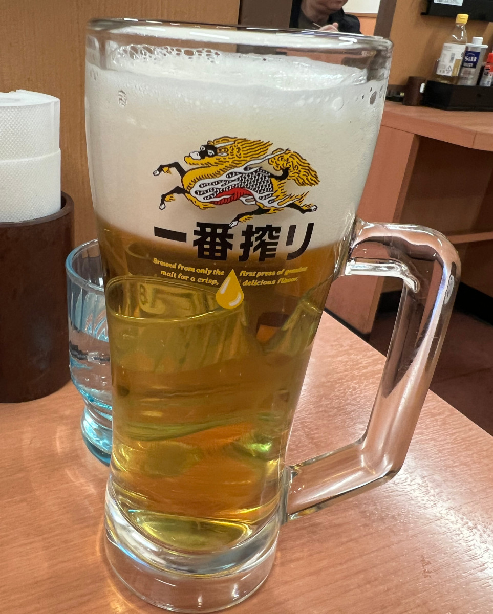 生ビールジョッキの画像