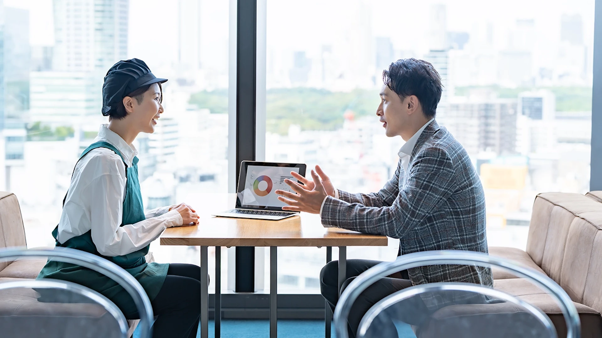 カンリー、シリーズC 1stクローズで20億円を調達——AI推進と海外展開を加速し“第2創業期”へ