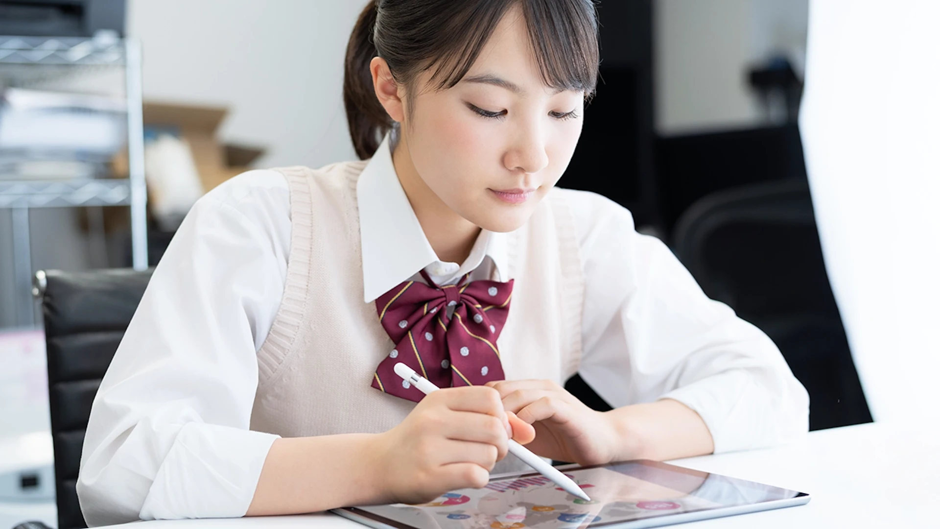 AGILE STUDYが総額9億円の資金調達を実施、EdTech領域で学習塾事業の拡大へ