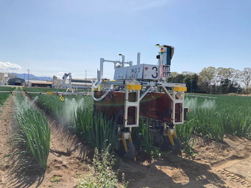 さまざまな露地野菜や生育段階に対応可能。ネギ、キャベツ、ブロッコリーなどでの導入実績あり 写真