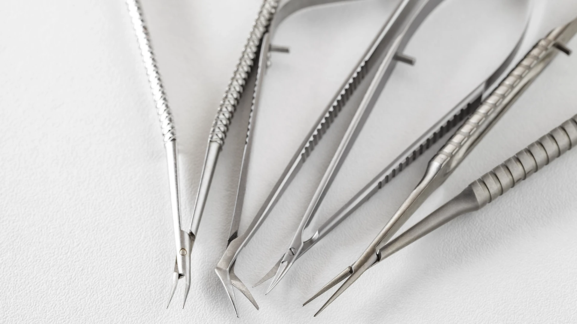 持続可能な医療システムに向けて──クオリィ、18億円でマイクロサージャリー領域を拡張