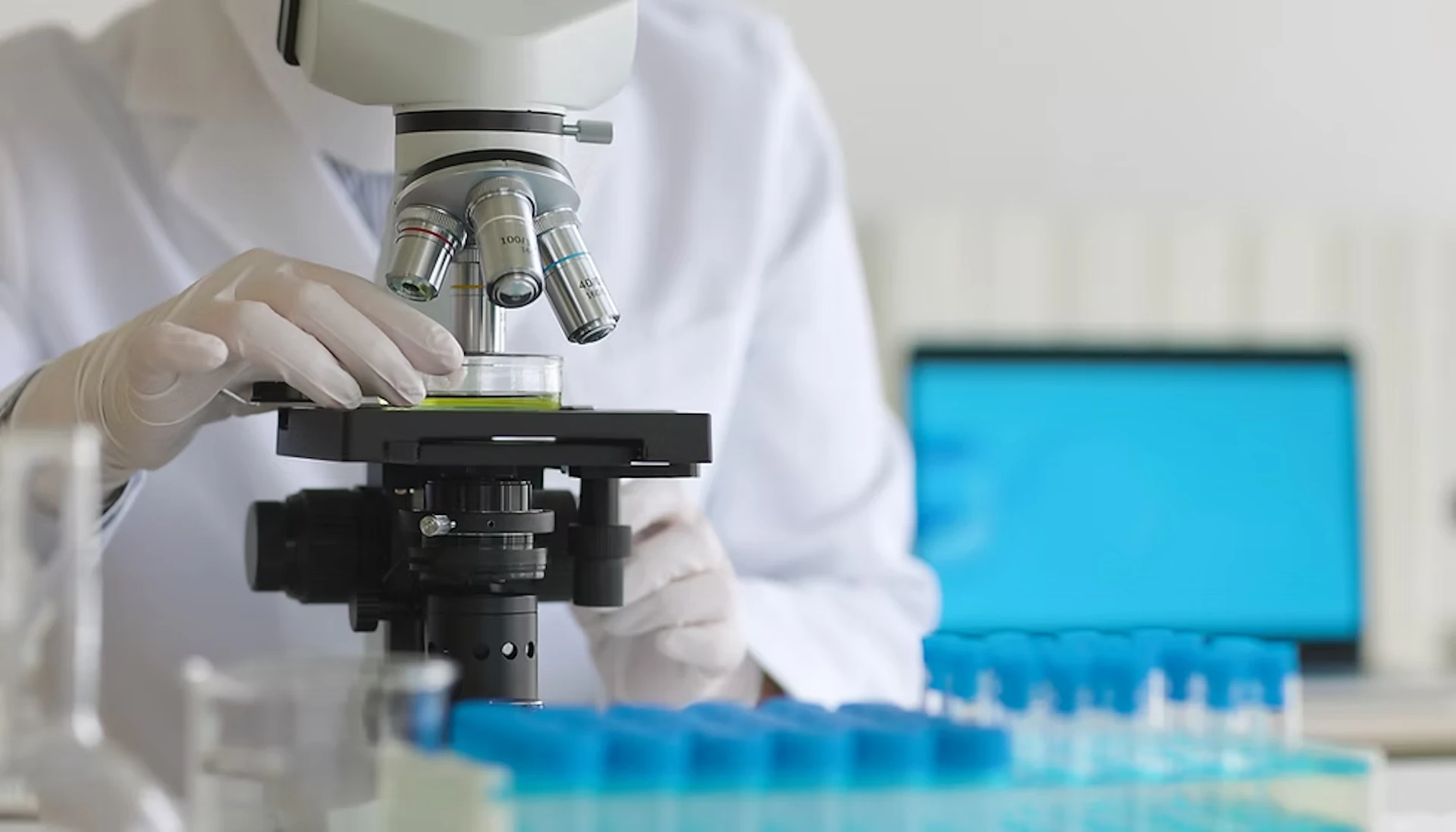 ART領域のスタートアップ、アークスが2.7億円を追加調達ーー胚培養の自動化で不妊治療を変革