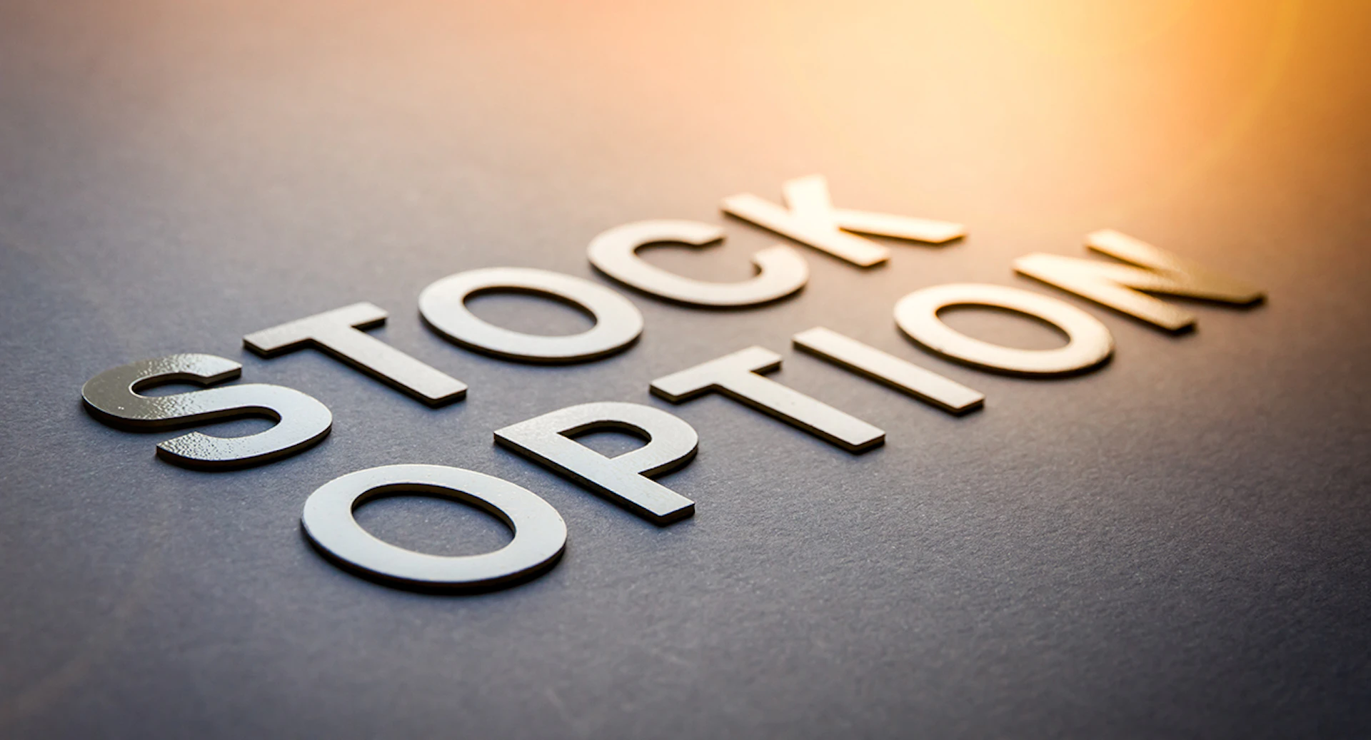 議論呼ぶ信託型SOの給与課税、新ルールはスタートアップの武器になるか