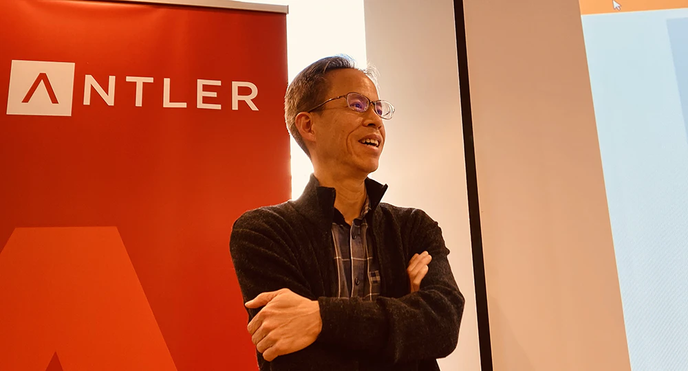 「MASTER CLASS」で講義を行うシリアルアントレプレナーのJeffery Chan氏