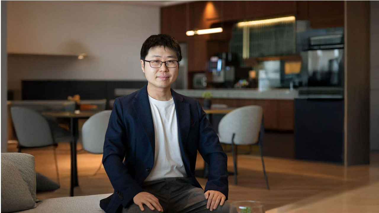 カイタクが1.5億円調達、AI電話SaaSで社内外コミュニケーション自動化へ