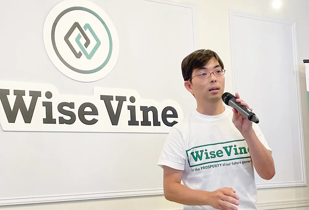 代表取締役社長の吉本 翔生氏の写真