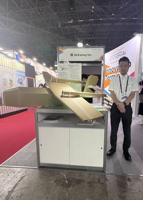 SusHi Tech Tokyo 2025のSTATION Aiのブースにて展示されたAirKamuy 150
