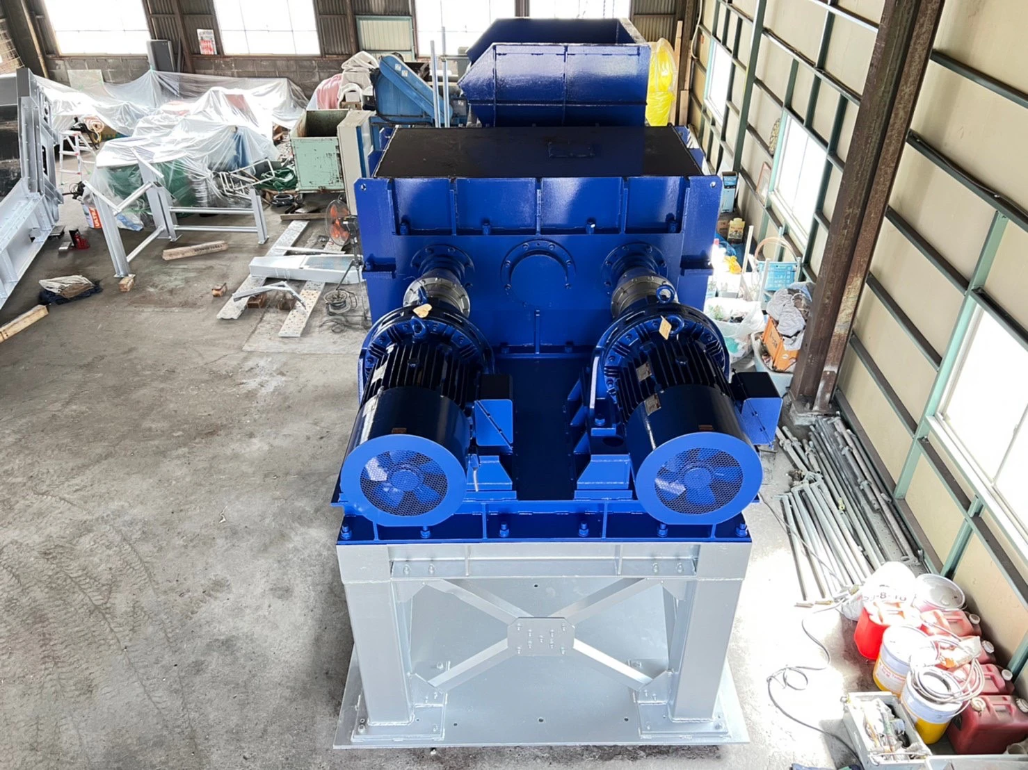 ■新古品■＜日本製 (神谷商事製)＞二軸破砕機 37KW×2基 Φ650mm - 画像6