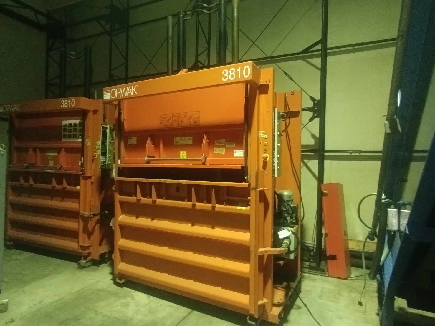 ＜ORWAK/オーワック＞大型圧縮梱包機 3810　4.0kW　年式2008年
