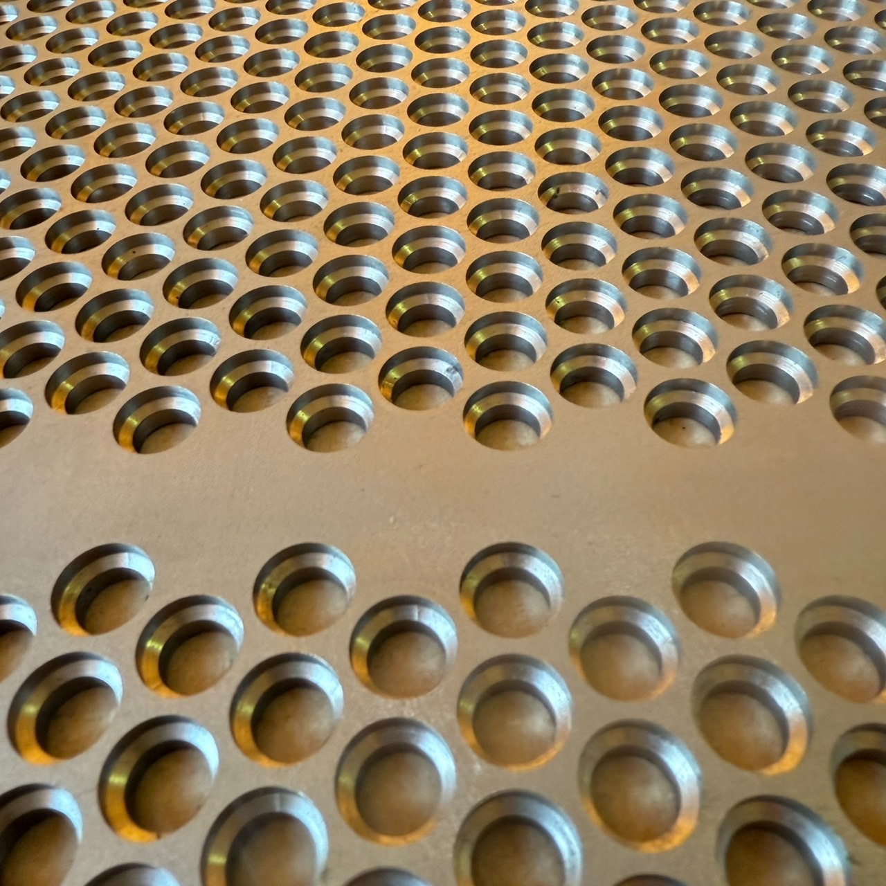 環境機器用スクリーン