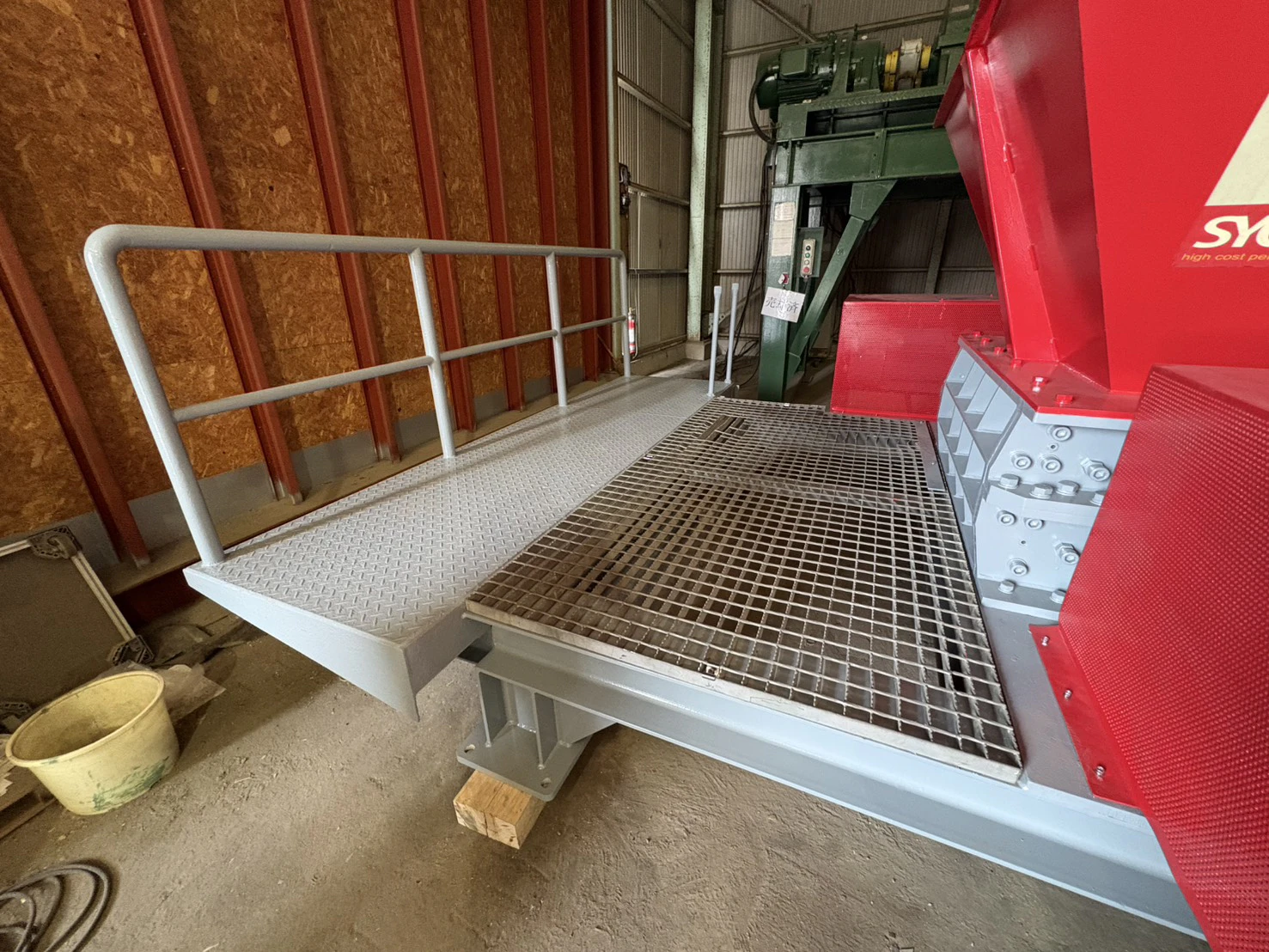 ＜SHOKEN/商研＞プッシャー付き二軸破砕機　TS3280P　30kW（15kW×2基） - 画像6