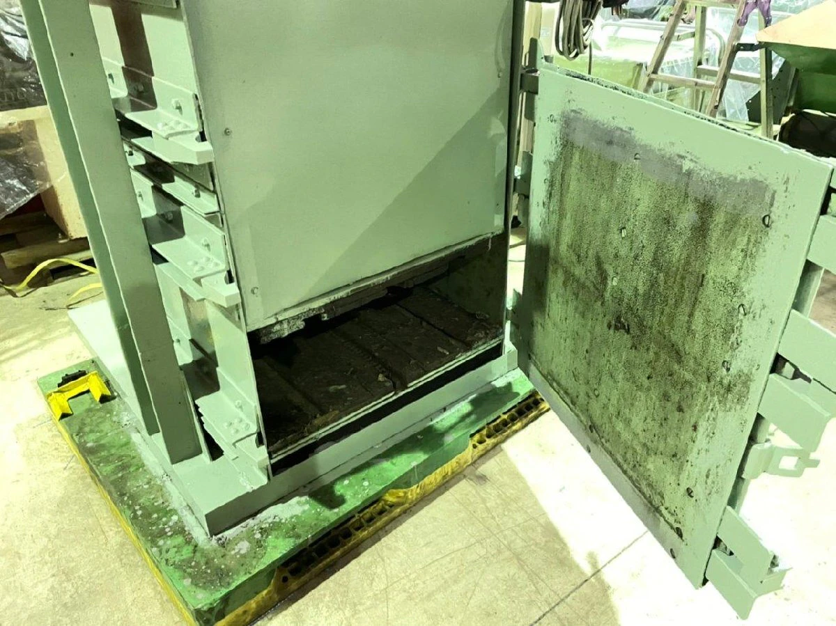 ＜東洋技研工業＞立型プレスベーラー機 P-402-J　5.5kW　段ボール、古紙等 - 画像6