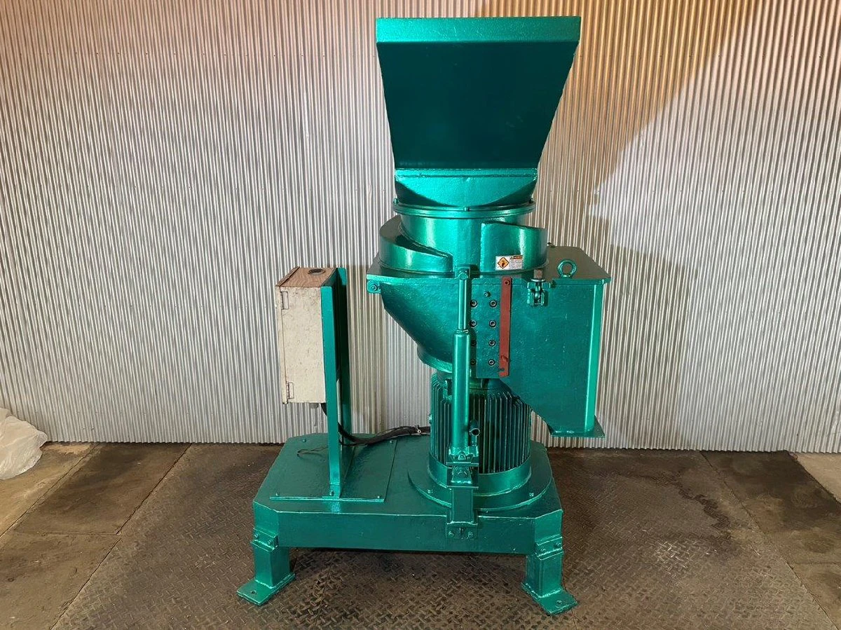 ＜ORIENT/オリエント＞竪型粉砕機 VM-42D　200V 15kw 処理能力500kg/h - 画像2