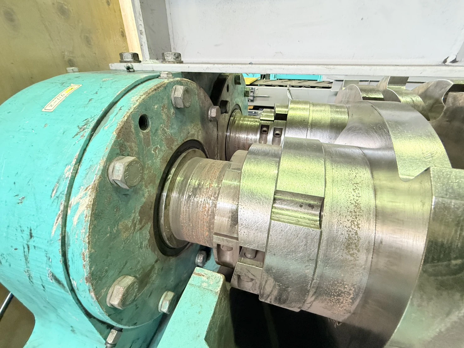 ＜西邦機工＞ 二軸破砕機 SWC-75-3　75 kW【メーカー整備済み】 - 画像11