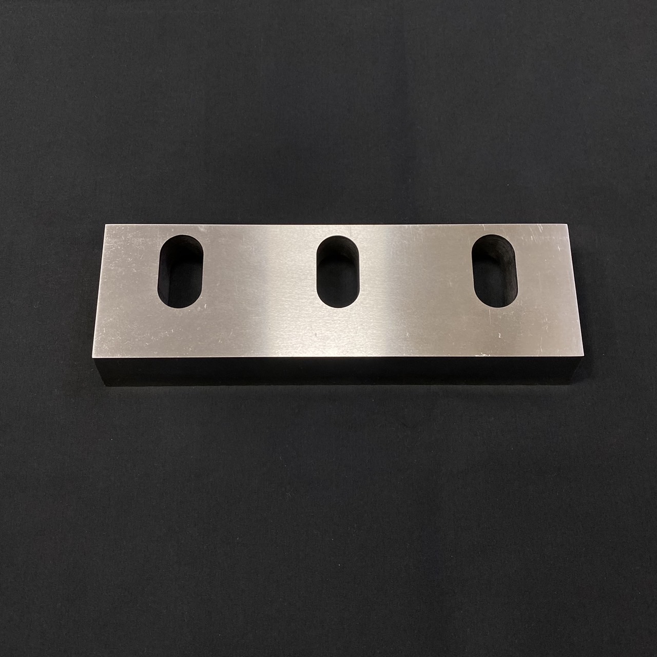 高速一軸粉砕機用ブレード - 製品写真1