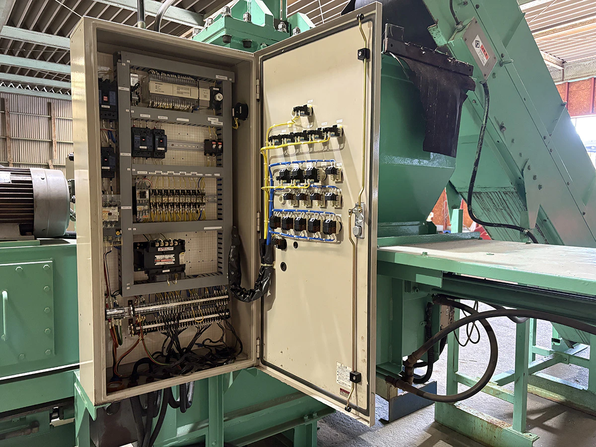 ＜鎌長製衡＞ペットボトル減容機 PBシリーズ PB-200　処理能力200㎏/h　7.5 kW　200/400/440V - 画像4