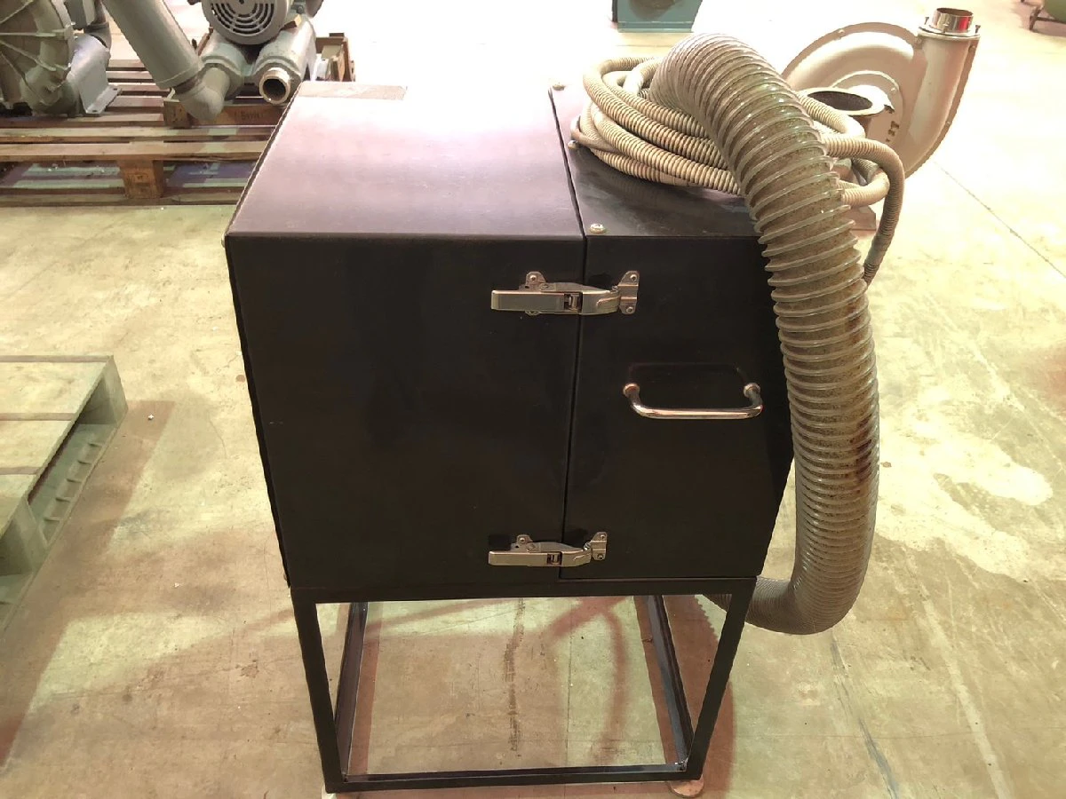 ＜メーカー不明＞集塵機 三相200V 0.2kW - 画像2