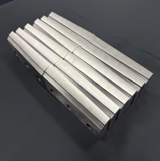 HSS ハイスロウ付ブレード