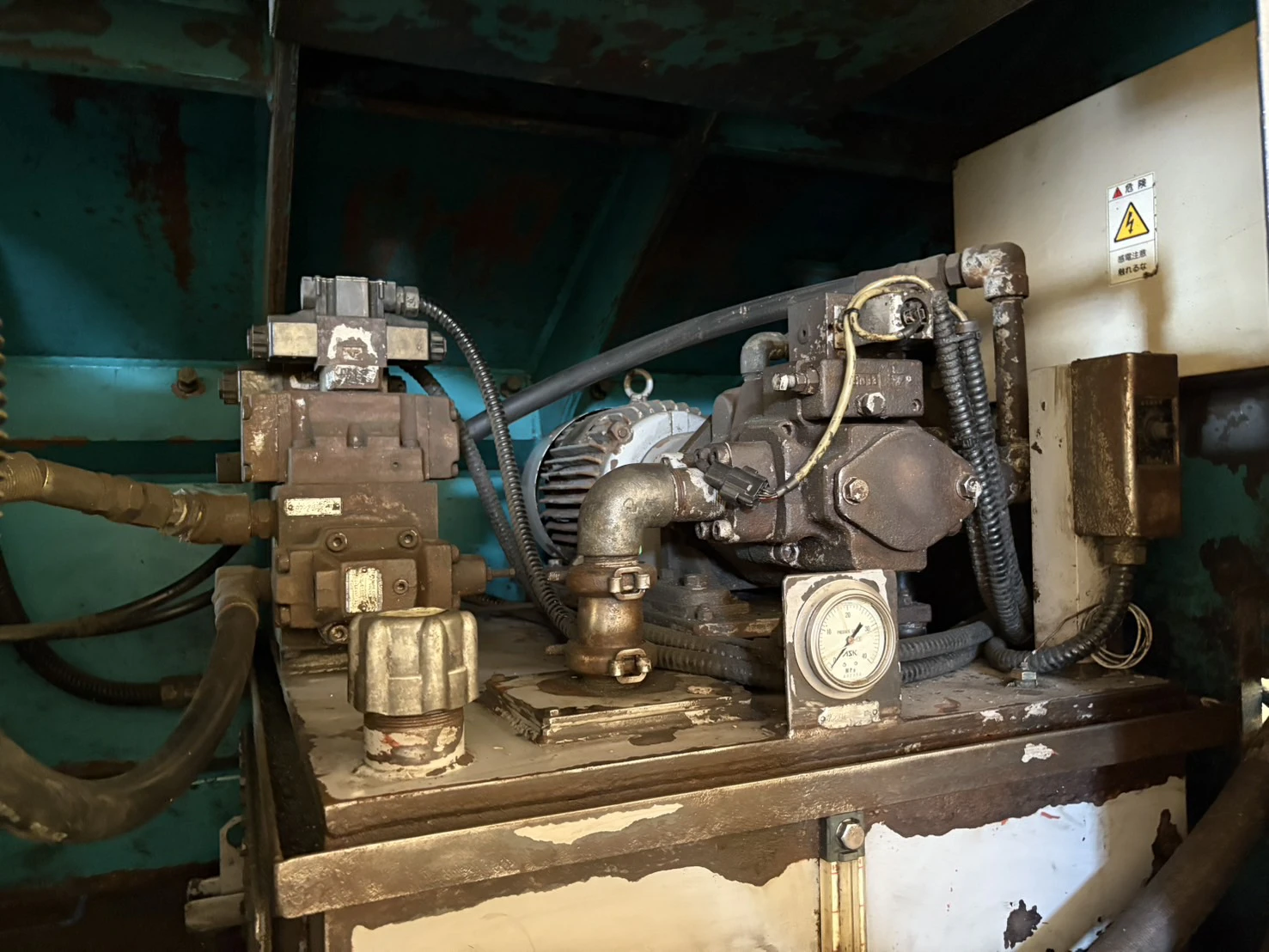 ＜ウエノテックス＞一軸破砕機　UC-75　75kW　2004年製 - 画像5