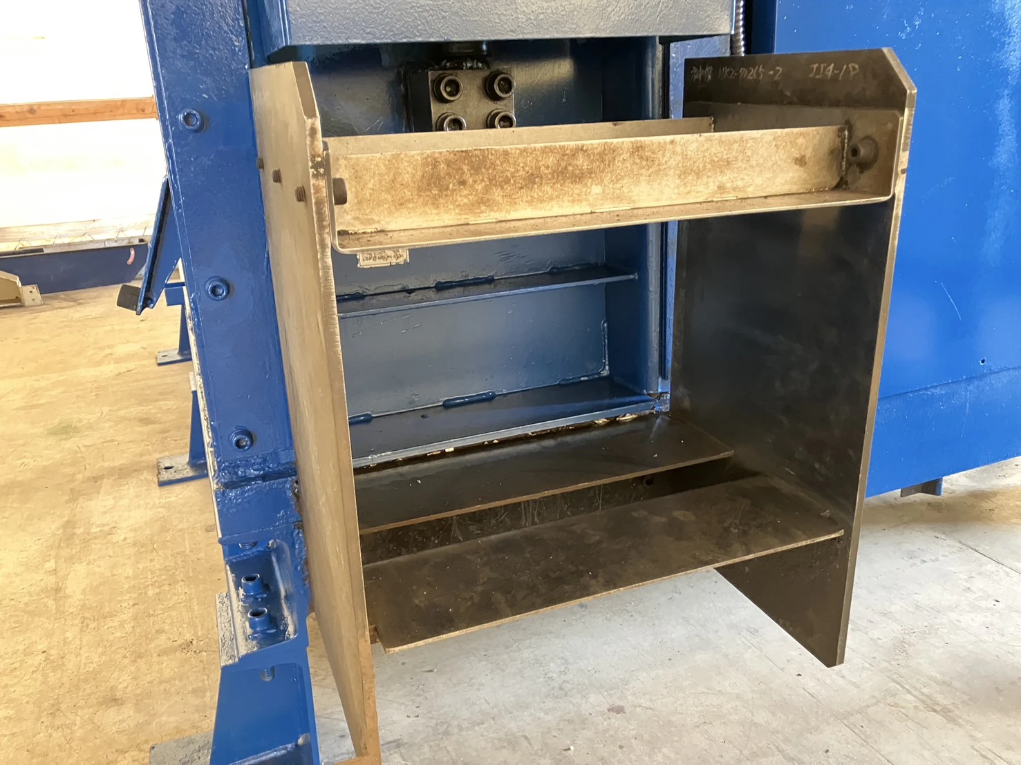 ＜油研工業 / YUKEN＞ペットボトル減容機 YB-32M-A-11　7.5 kW - 画像6