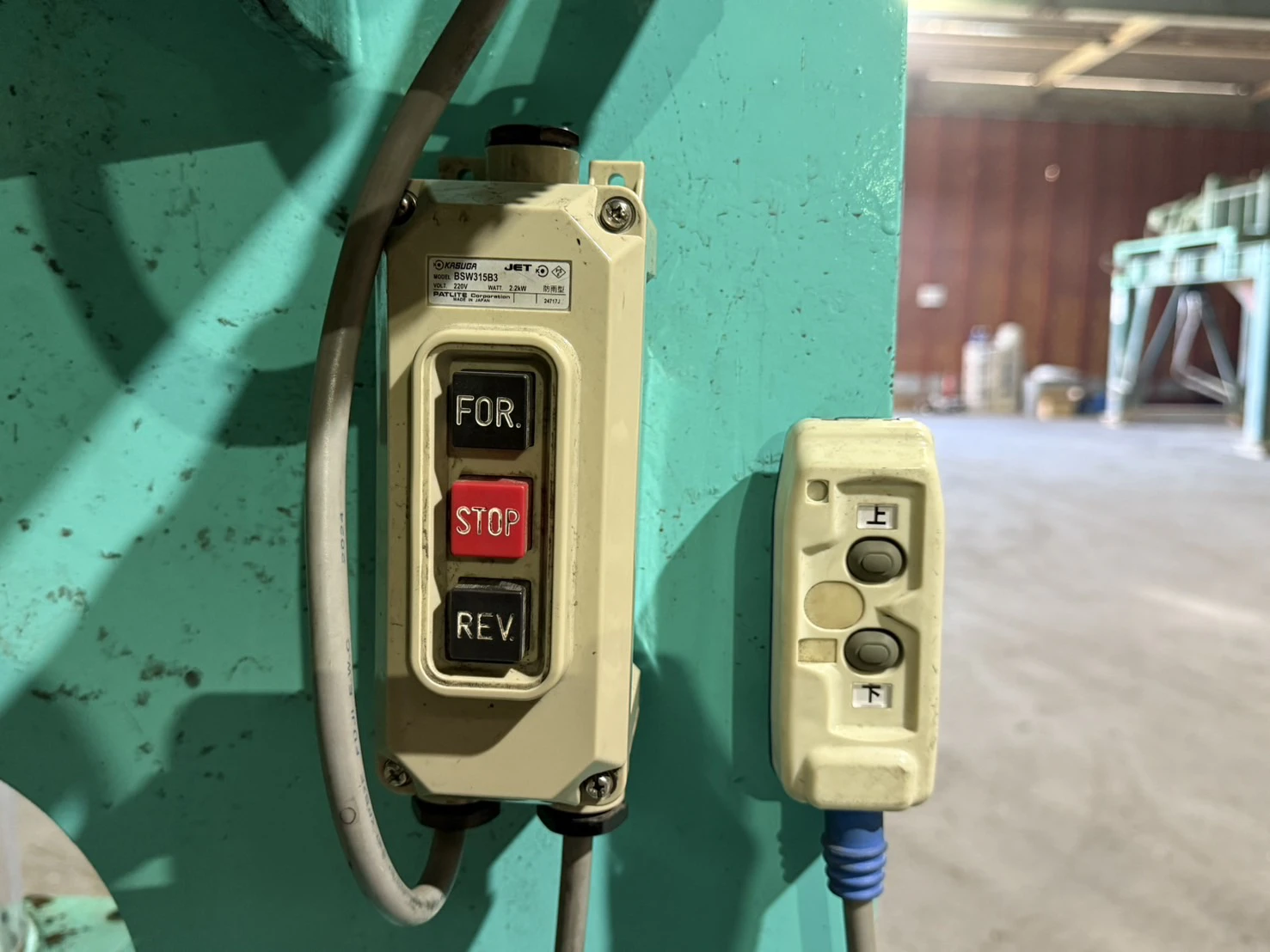＜サカモトテックス＞多目的油圧裁断機 PS-15-600-1400　11kW　切断有効 W1400×H600mm - 画像6