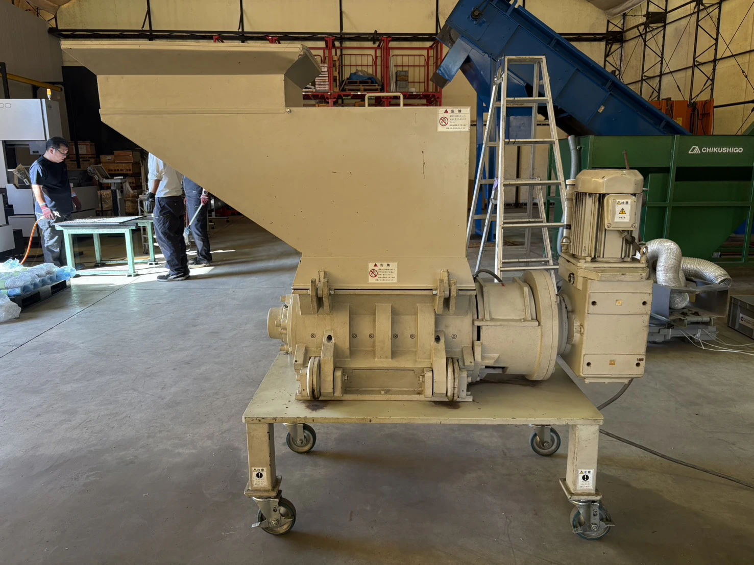 ＜STOLZ／シュトルツ＞ 一軸低速粉砕機 スカッター SA-46　3.7 kW（5HP）2008年式 - 画像2