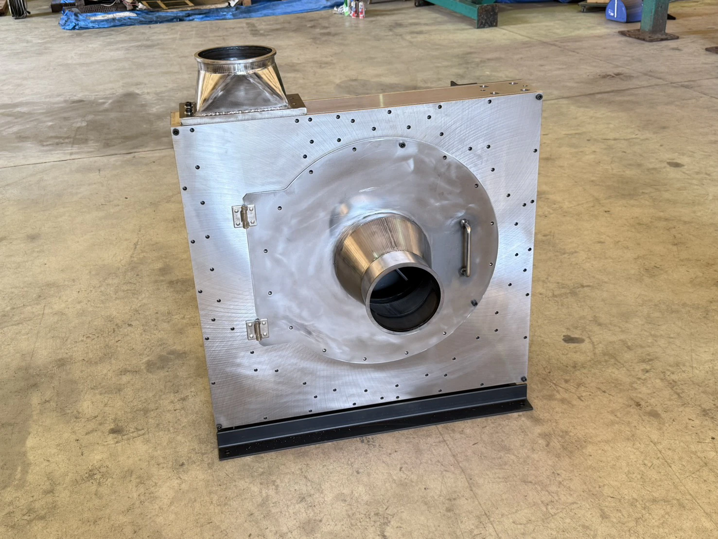＜神谷商事＞ボルトオン型ブロワー K-OP750型　7.5 kW（10HP）【展示品】 - 画像3