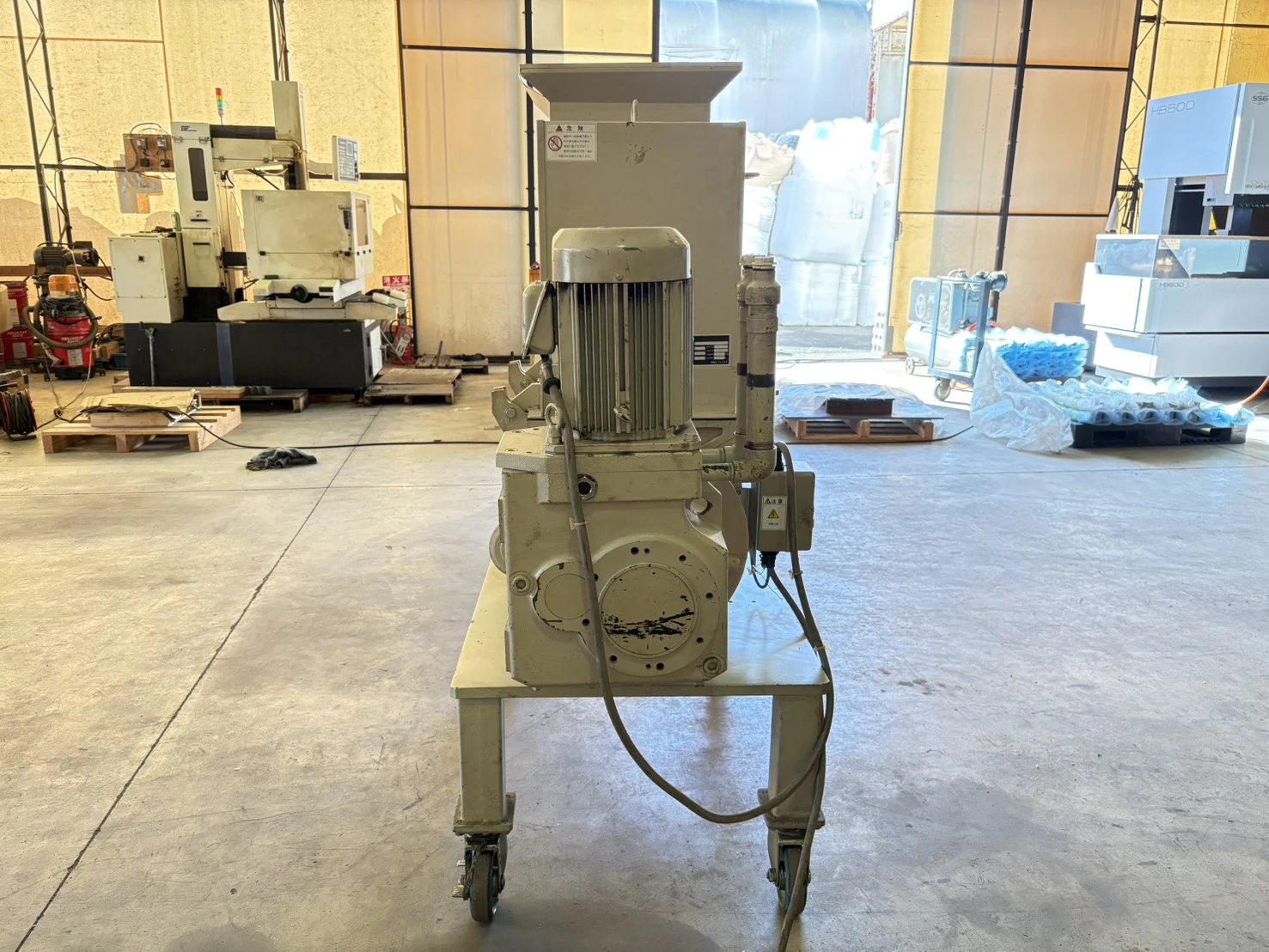 ＜STOLZ／シュトルツ＞ 一軸低速粉砕機 スカッター SA-46　3.7 kW（5HP）2008年式 - 画像5