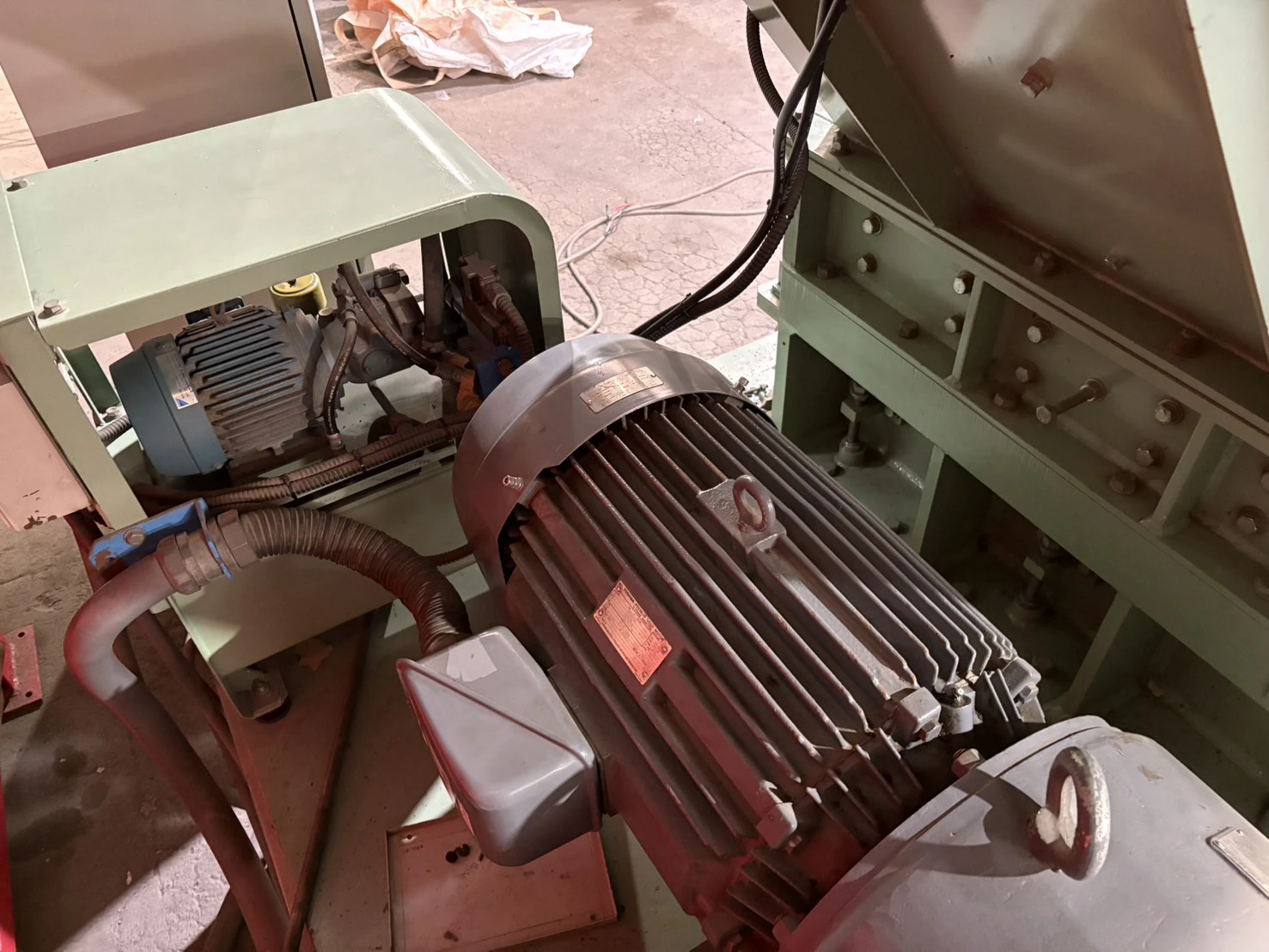 ＜西邦機工＞万能一軸破砕機 SC-50 自動反転機能付　37kW - 画像5