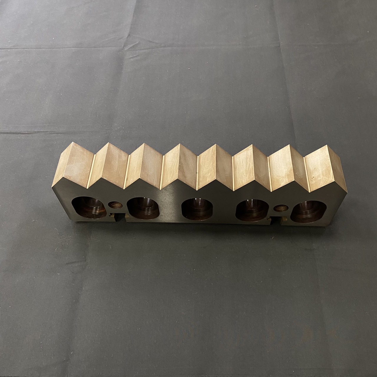 プッシャー式破砕機用固定刃 (片刃) - 製品写真3