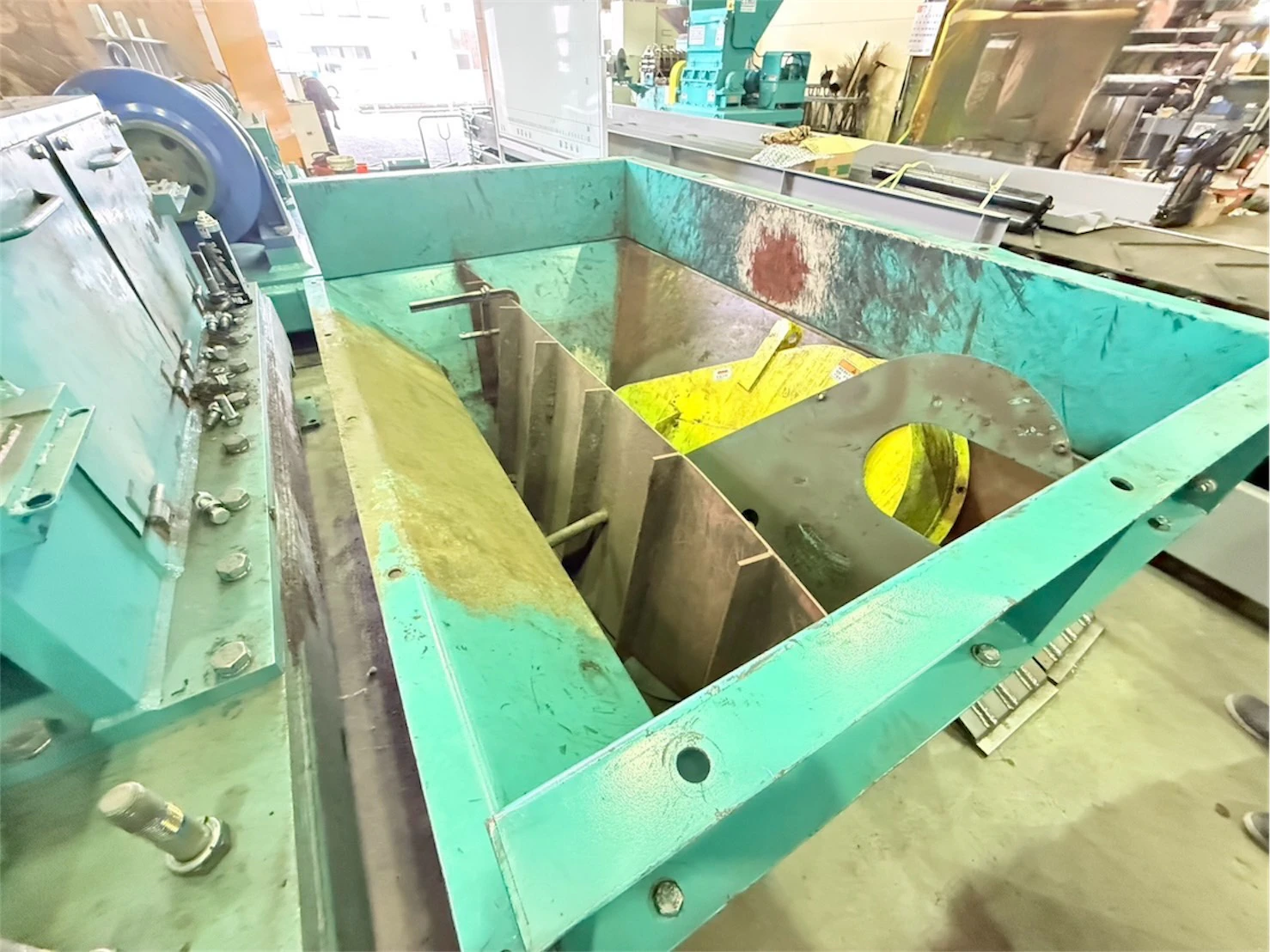 ＜西邦機工＞ 二軸破砕機 SWC-75-3　75 kW【メーカー整備済み】 - 画像5