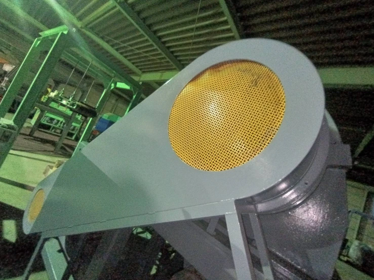＜日本シーム＞洗浄粉砕機(湿式高速一軸粉砕機) PF-2000　55kW　200V 4P　新品予備刃(超硬ブレード)付 - 画像13