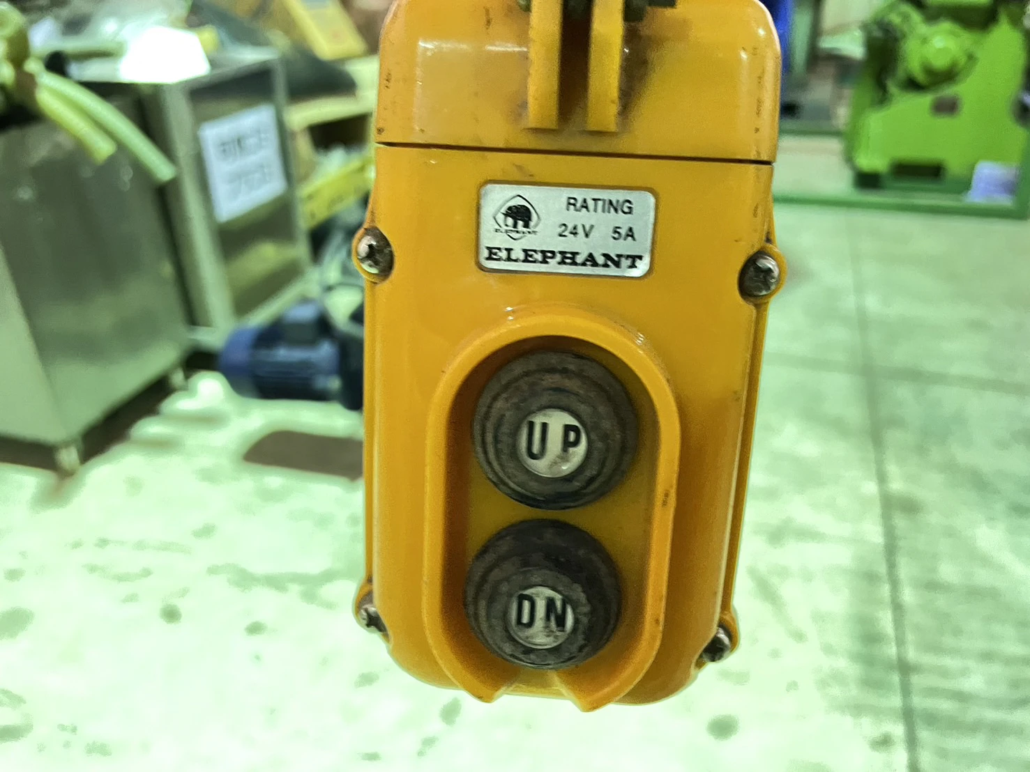 ＜象印チェンブロック＞電気チェーンブロック DA型　定格荷重1ｔ 標準揚程3.0m 三相200V - 画像4