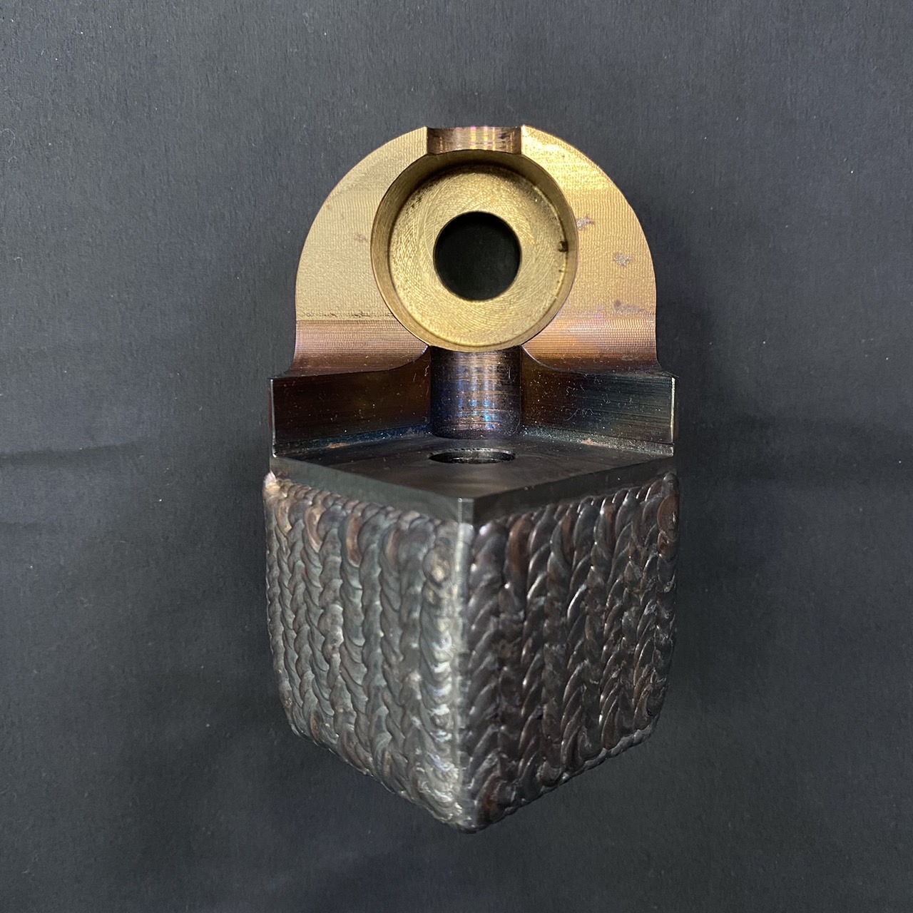 プッシャー式破砕機用ホルダー - 製品写真3