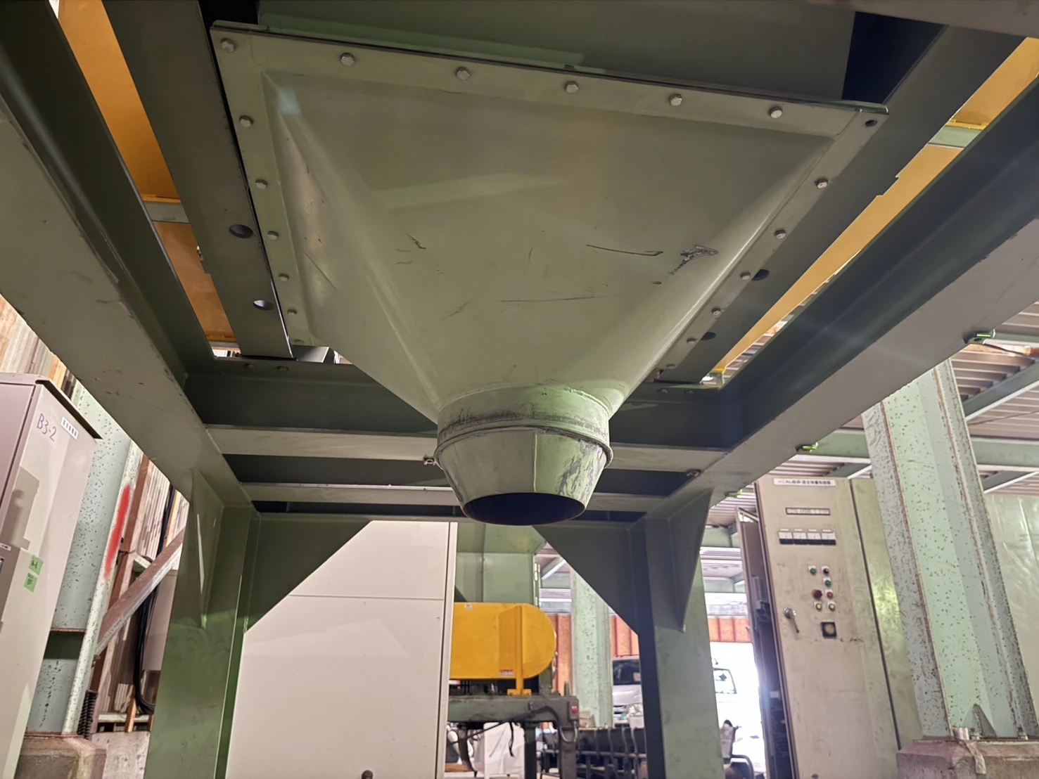 ＜マキノ＞ロールクラッシャー MRC-20　投入口740×490mm　3.7kW×2台 - 画像11