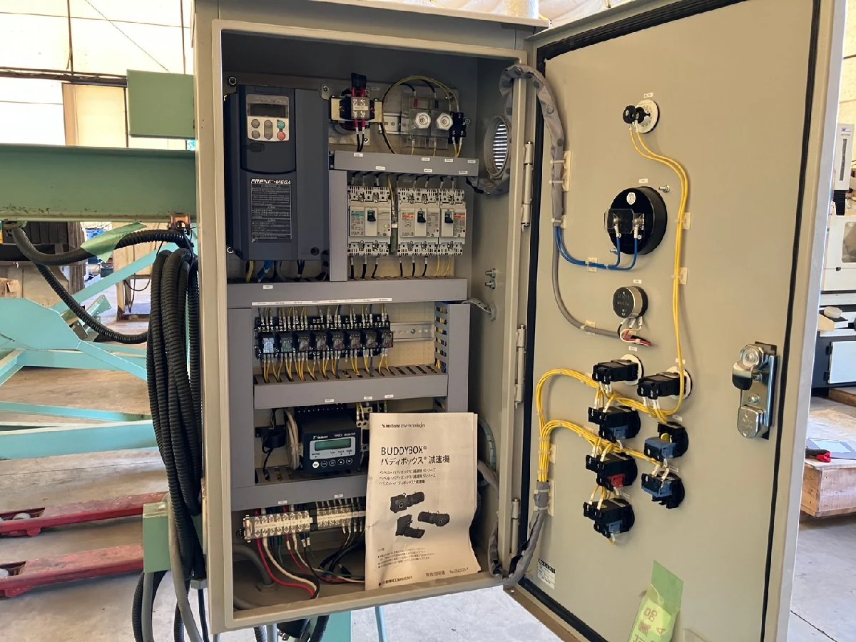 ＜御池鐵工所＞フライトコンベヤ 2.2kW コンベヤ内幅250mm　コンベヤ外幅560mm - 画像9