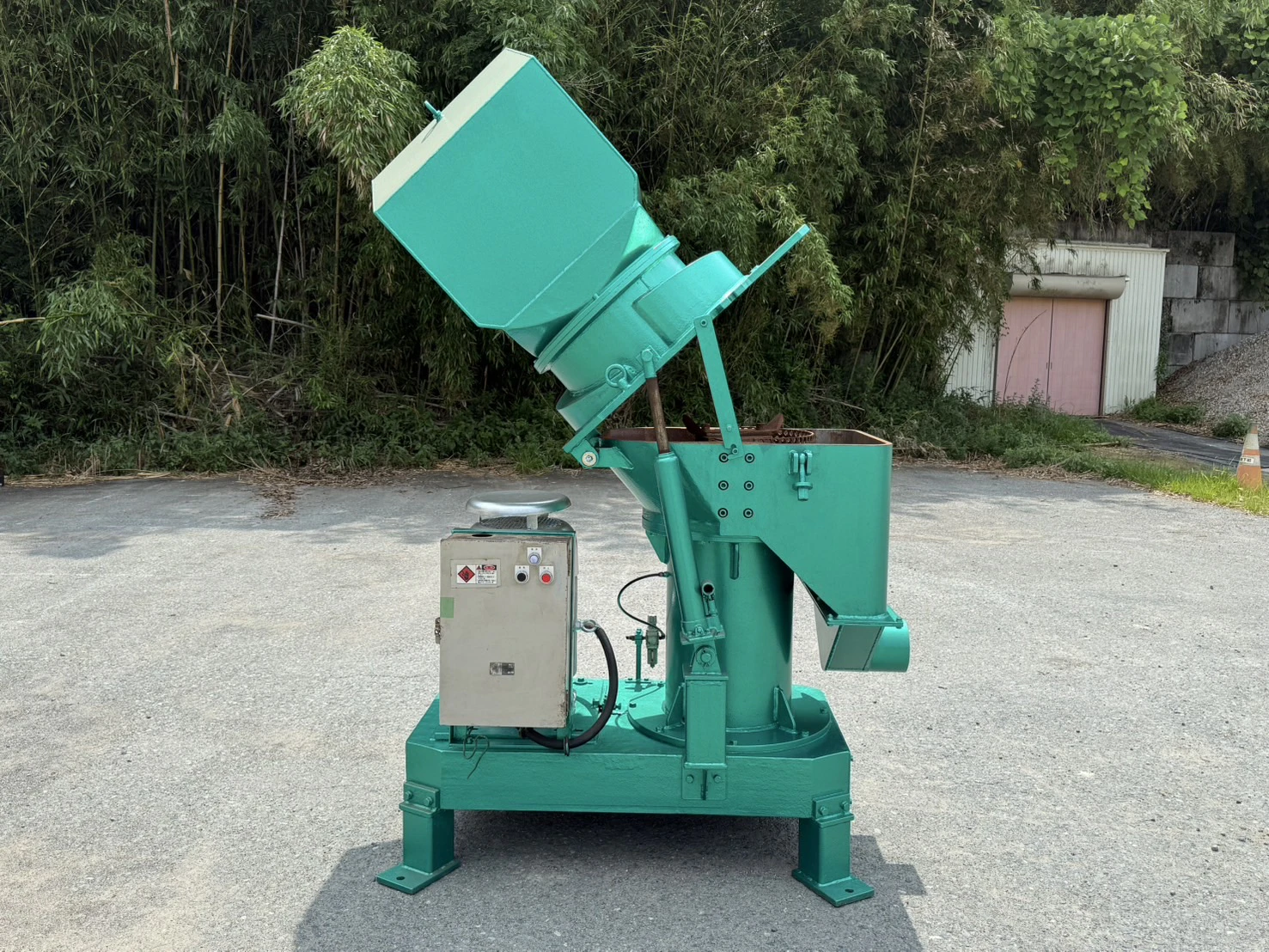 ＜ORIENT/オリエント＞竪型粉砕機 VM-42K　三相200V　15kw① - 画像3