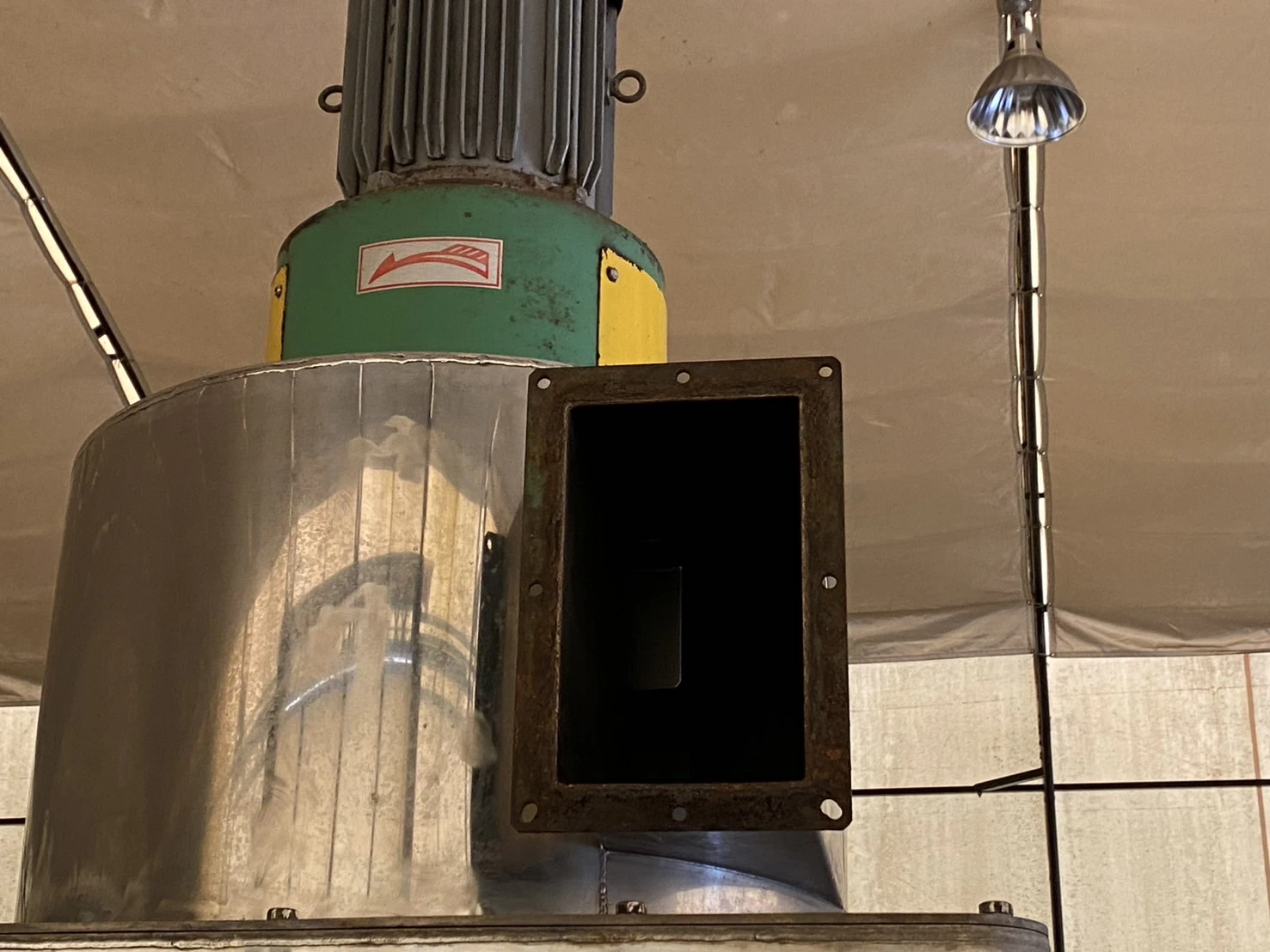 ＜ホーライ＞ 架台付き立型脱水機　動力 5.5kW／スクリューコンベア動力 0.4kW - 画像6