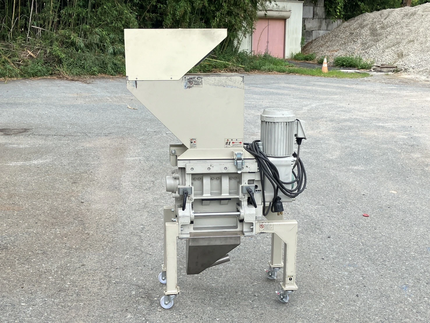 ＜STOLZ/シュトルツ＞ハイクラス低速一軸粉砕機 スカッター SX-250　0.75kW　三相200/220V ② - 画像4