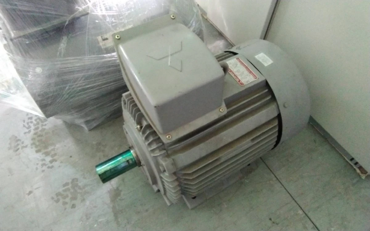 ＜三菱電機＞インダクションモーター SF-KH 三相200V 4P 75kW(100HP) 