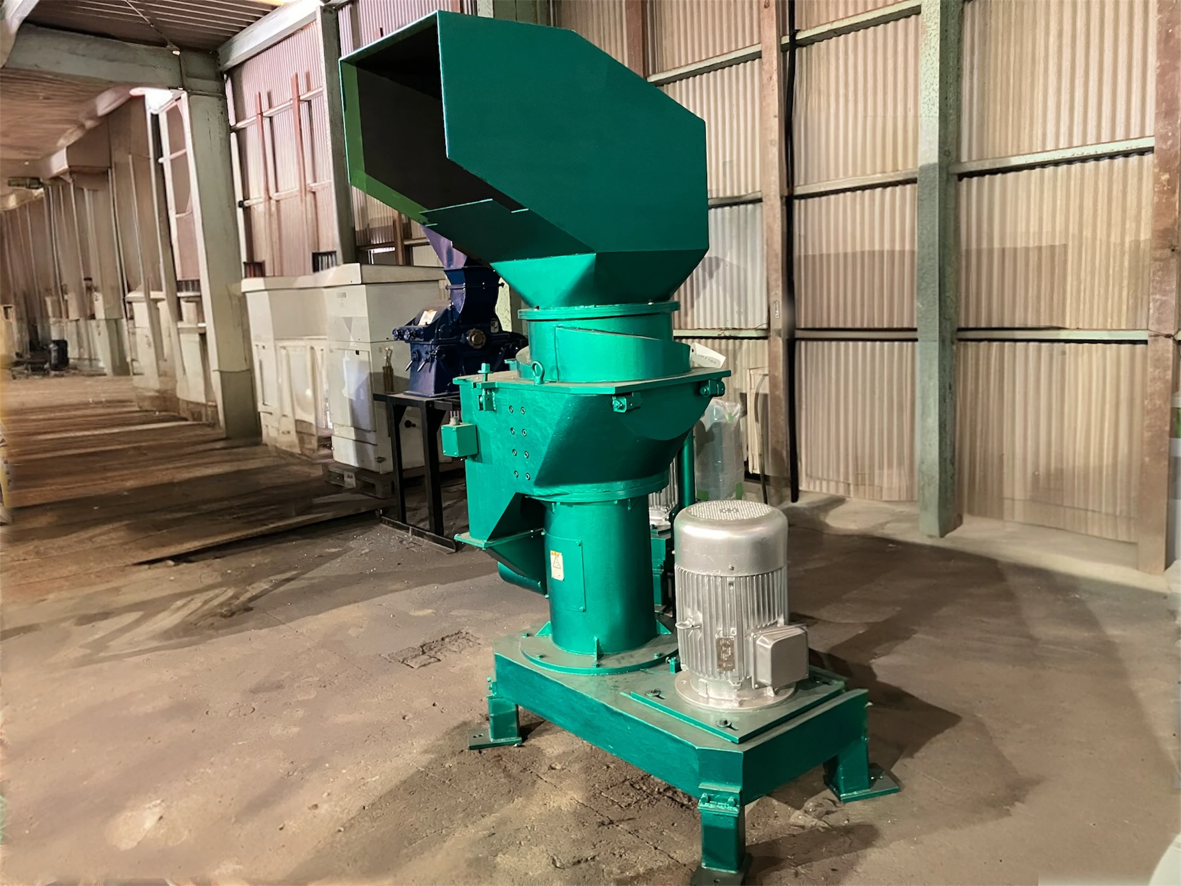 ＜ORIENT/オリエント＞竪型粉砕機 VM-42K　三相200V　15kw② - 画像3